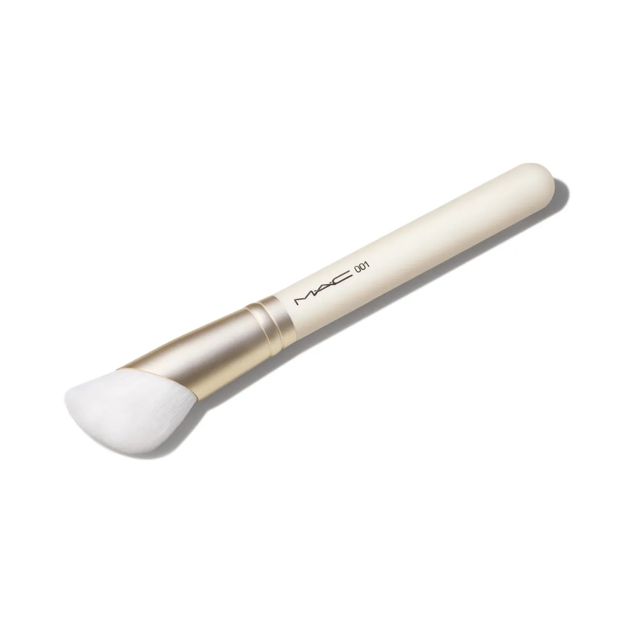 001 Serum   Moisturizer Brush