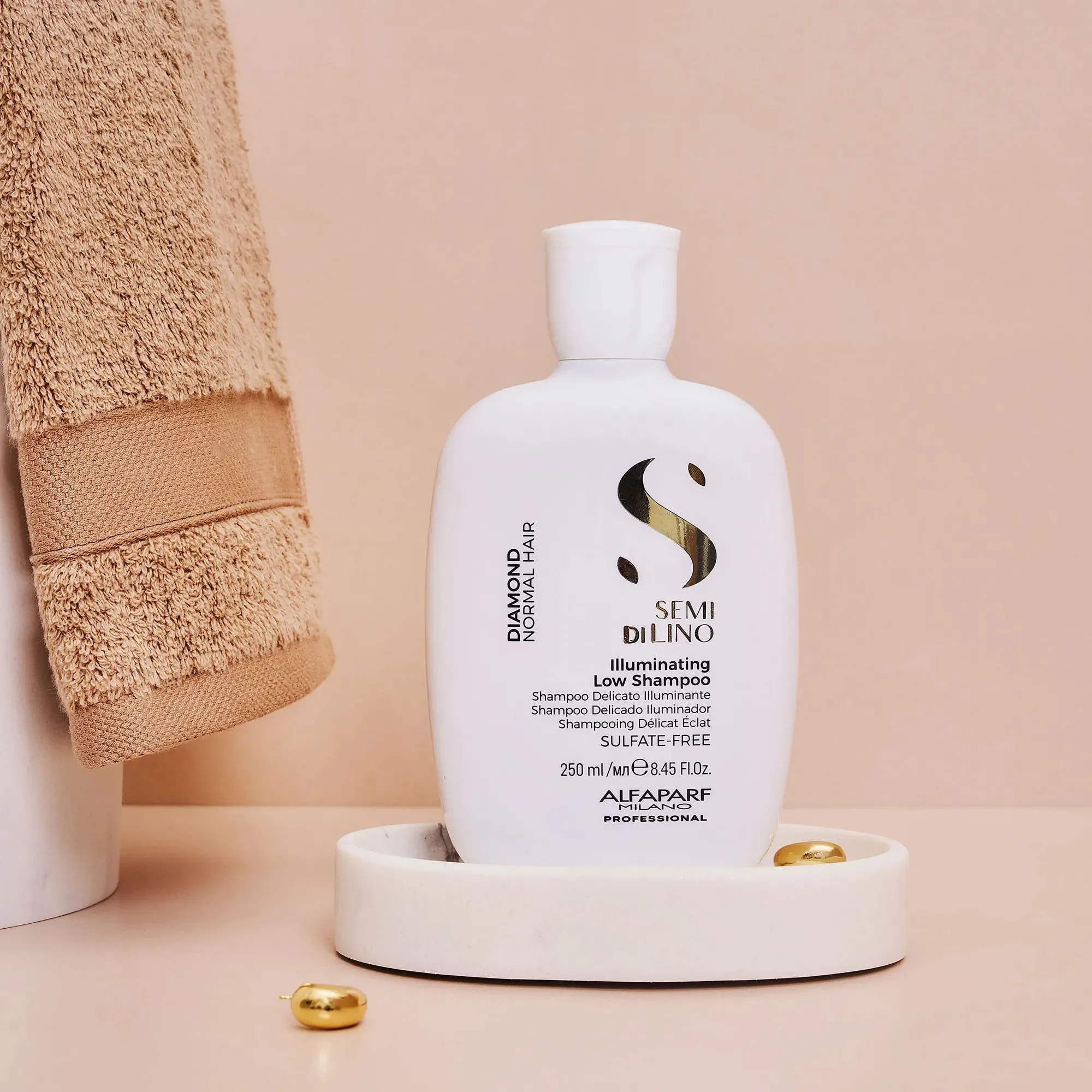 Alfaparf Semi Di Lino Diamond Illuminating Low Shampoo - 250ML
