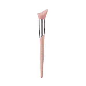 Cheek-Hugging Highlight Brush 120