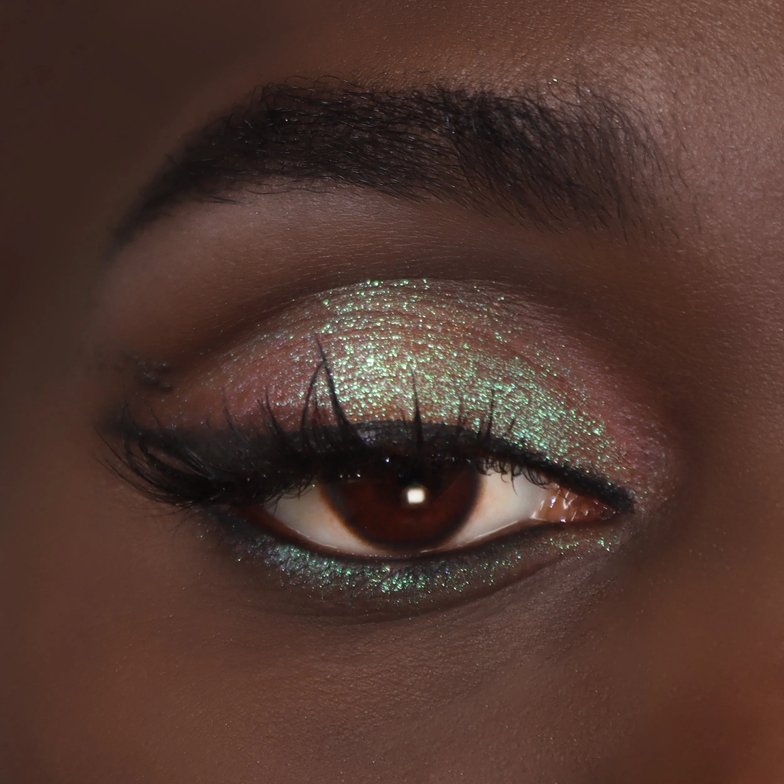 Chroma Light Shadow (017, Opal Gazed)