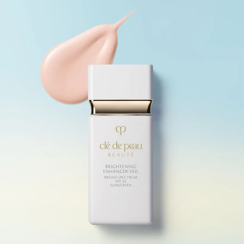 Cl??| de Peau Beaut??| Brightening Enhancer Veil