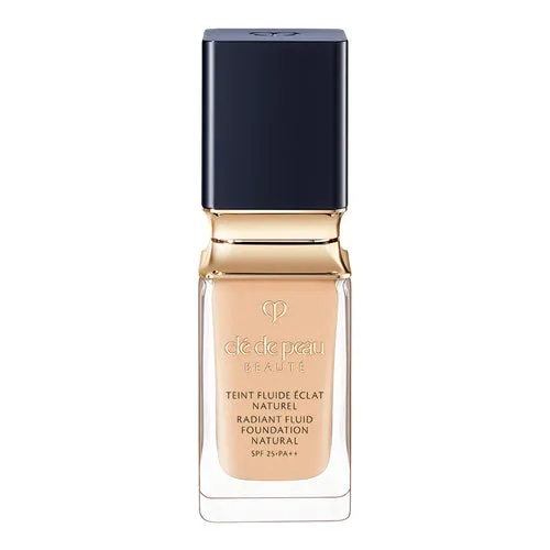Cl??| de Peau Beaut??| Radiant Fluid Foundation Natural