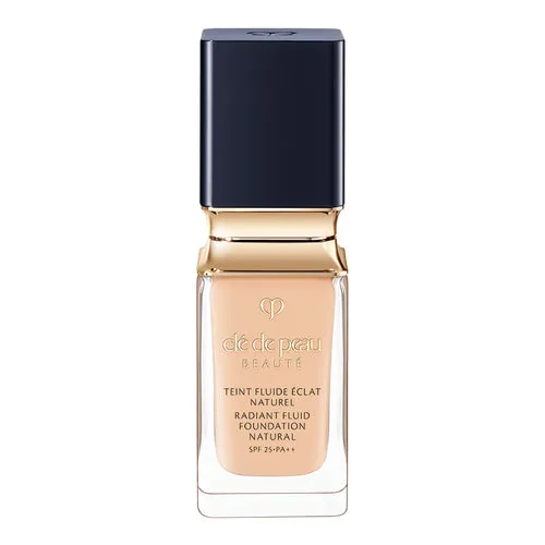 Cl??| de Peau Beaut??| Radiant Fluid Foundation Natural