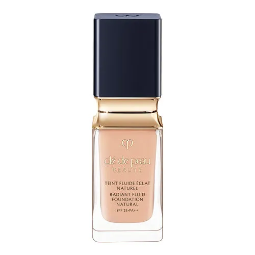 Cl??| de Peau Beaut??| Radiant Fluid Foundation Natural