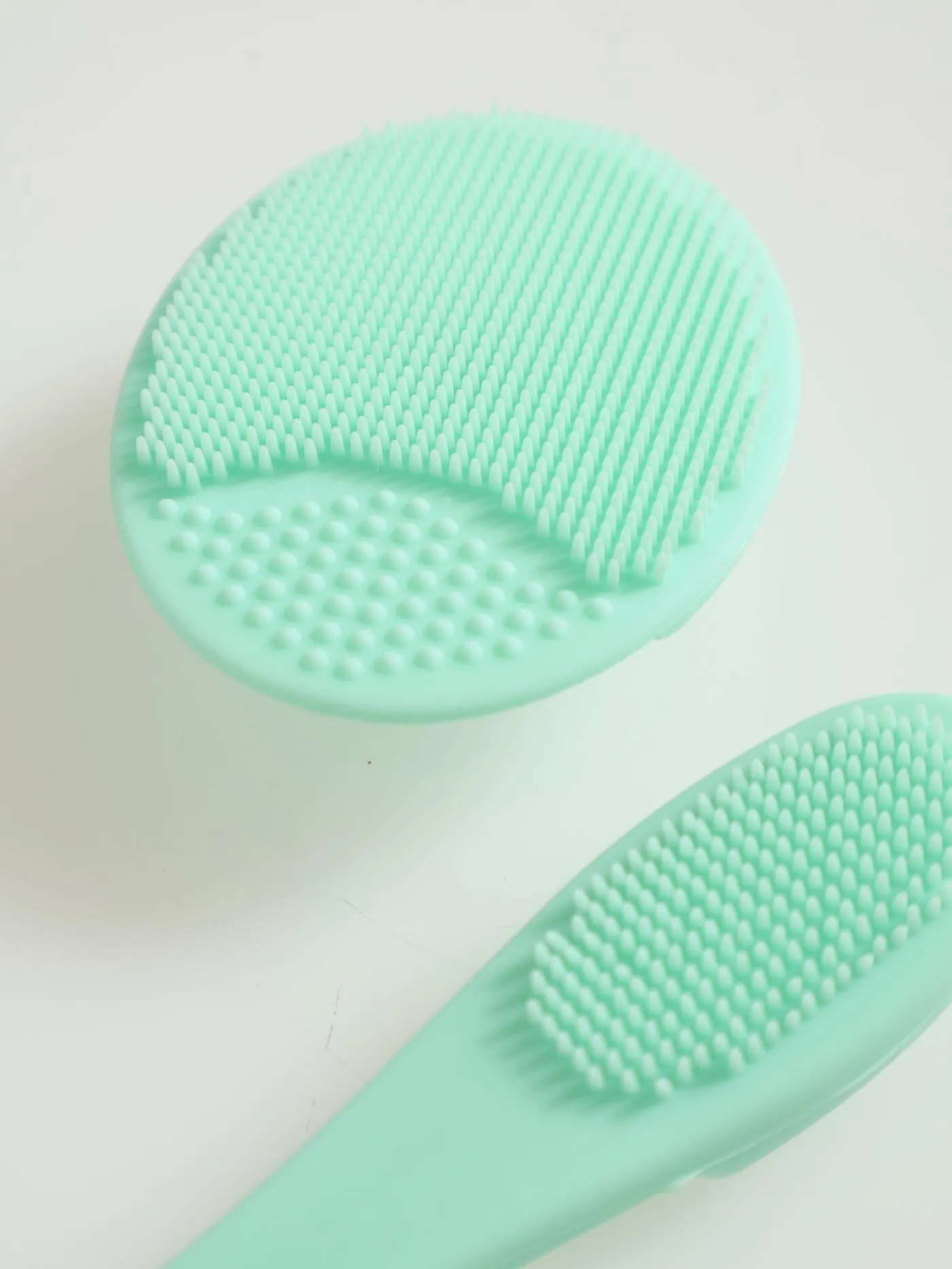 Facial Silicone Cleanser