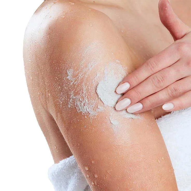 First Aid Beauty KP Bump Eraser Body Scrub with 10% AHA