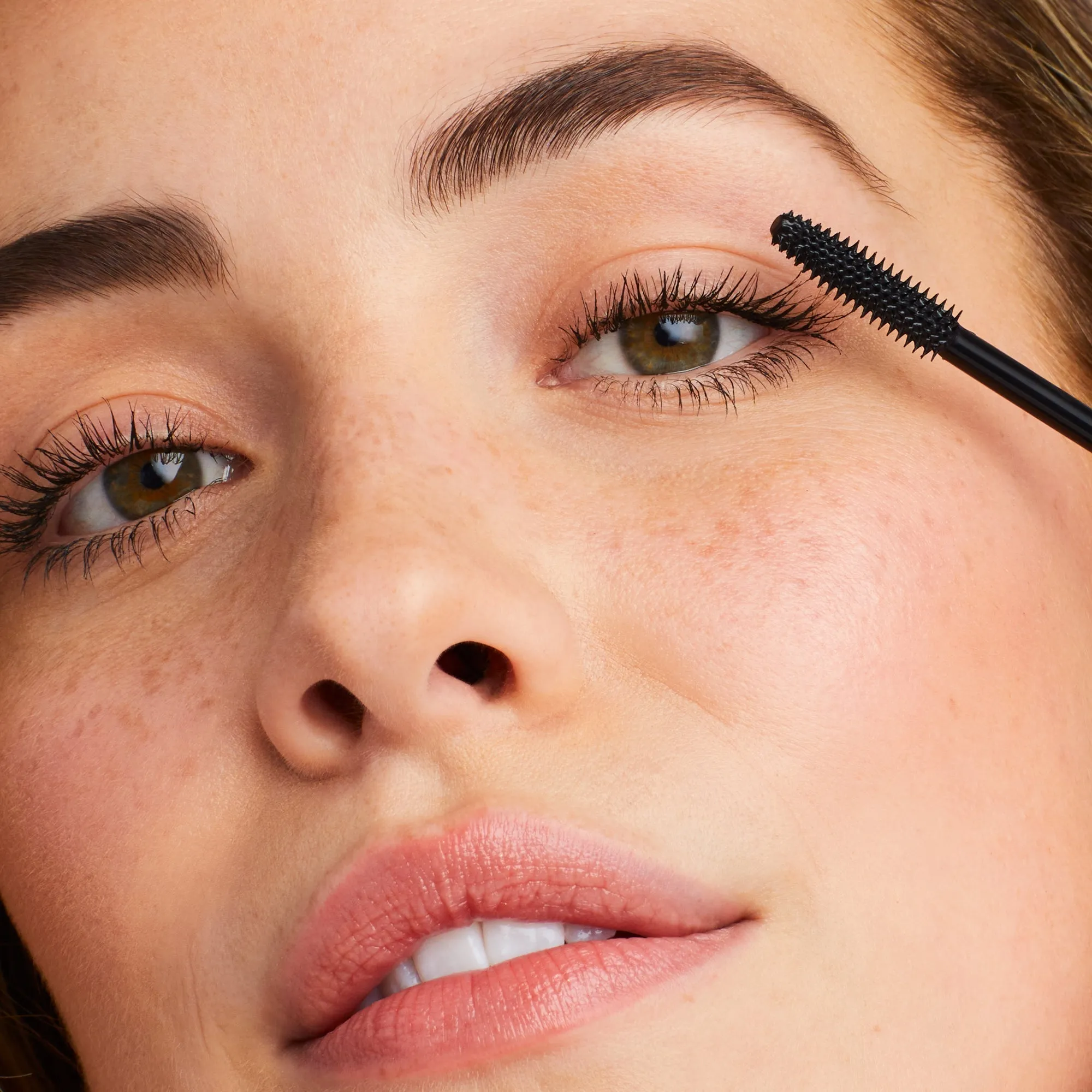 Lash Fixation Length & Definition Tubing Mascara | Jane Iredale