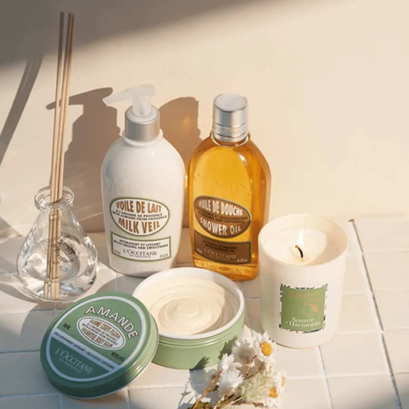 L'OCCITANE Almond Milk Veil