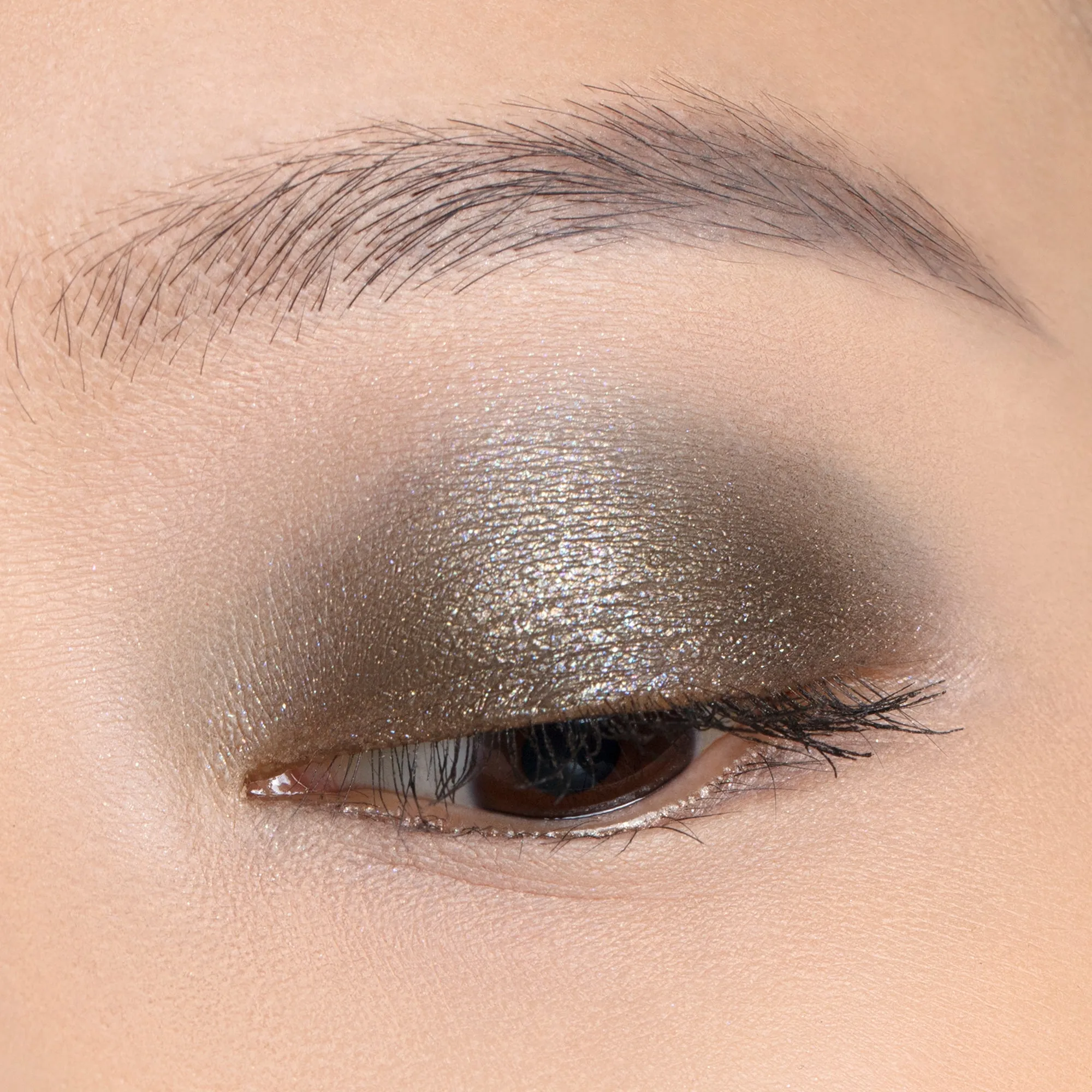 Luminescent Eye Shades