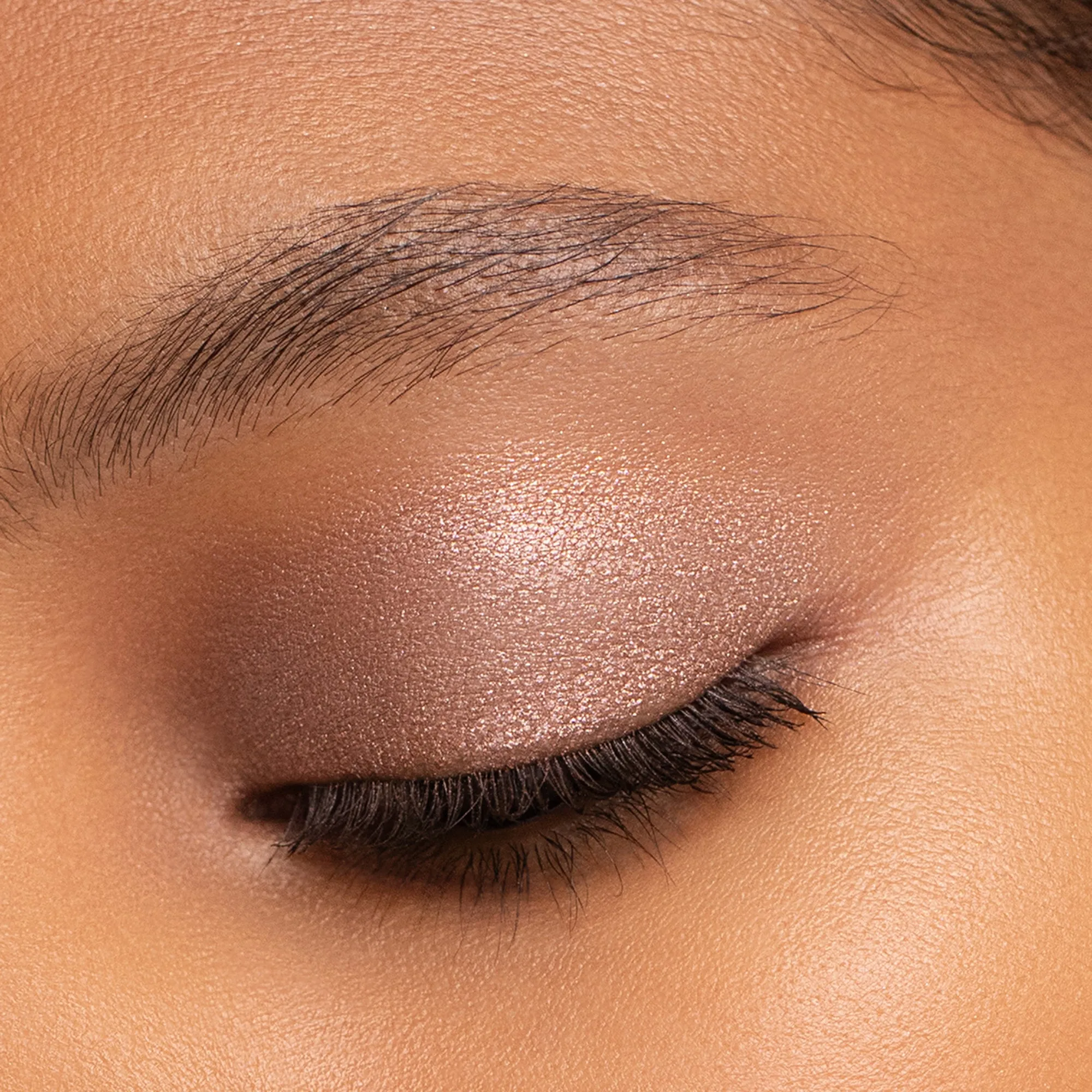 Luminescent Eye Shades