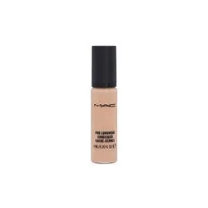 MAC by Make-Up Artist Cosmetics