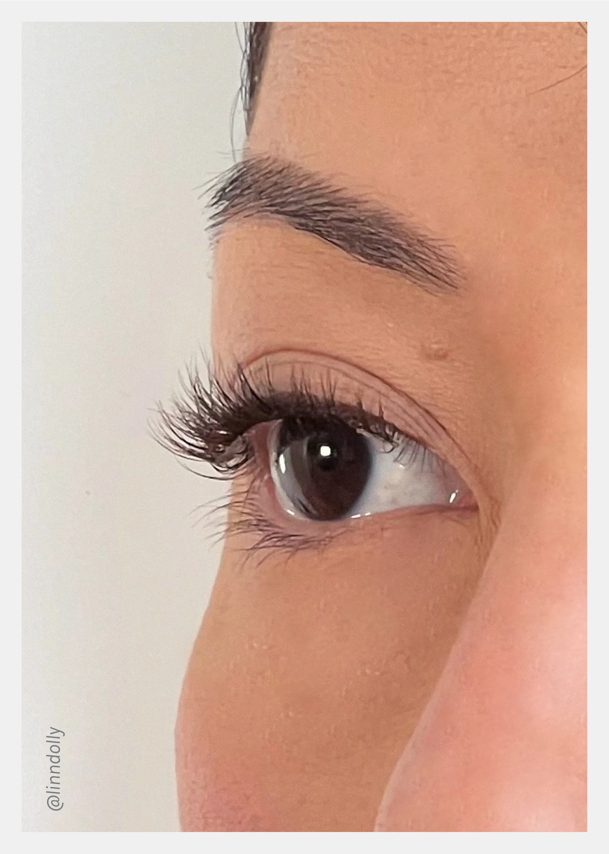 Nearly Naked Lashes C Effortless