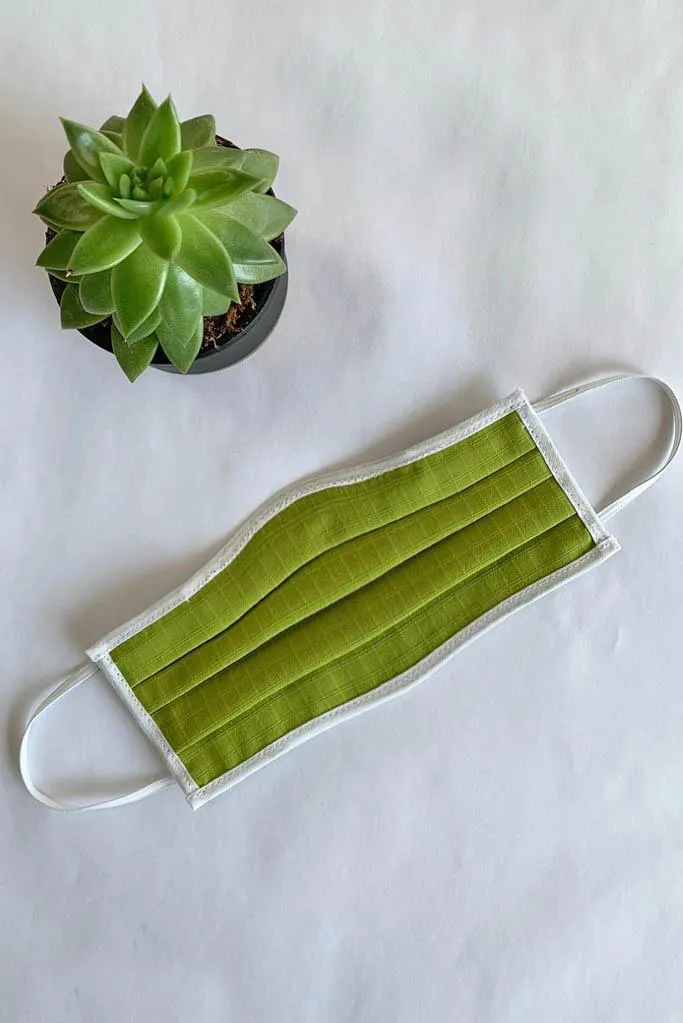 Solid with Trim Pleated Wellness Face Mask by Fashionizer Spa Uniforms