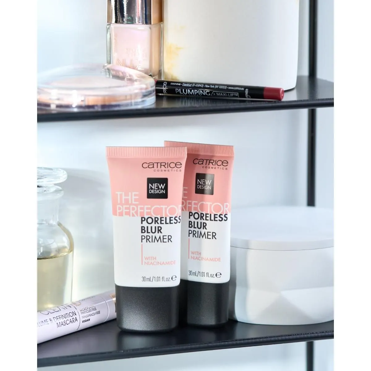 The Perfector Poreless Blur Primer