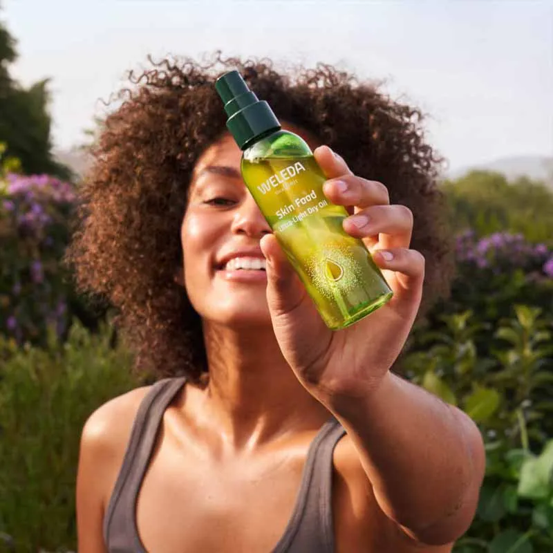 Weleda Skin Food Ultra-Light Dry Oil